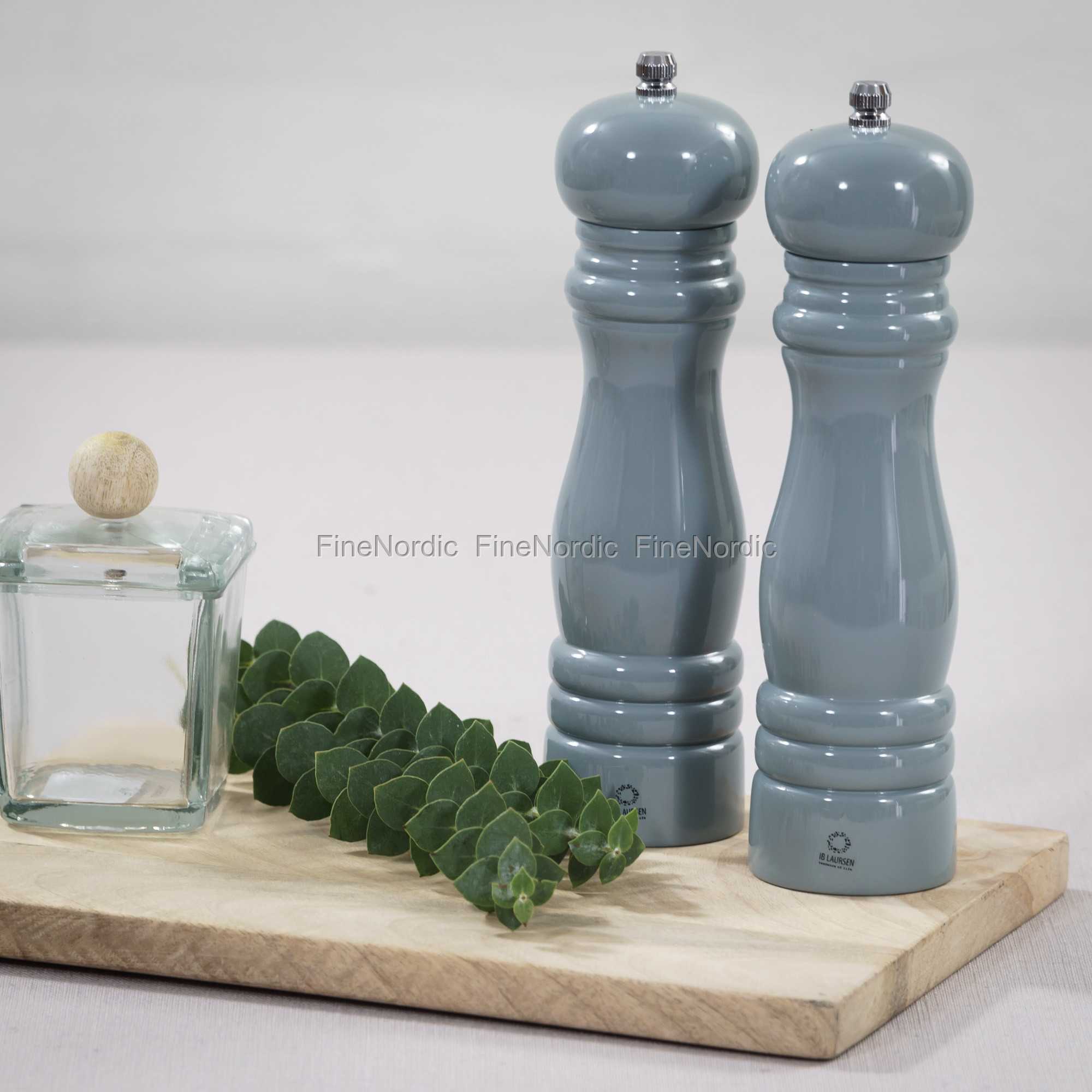 ib laursen salt and pepper grinder set of 2 grey country christmas tablecloths