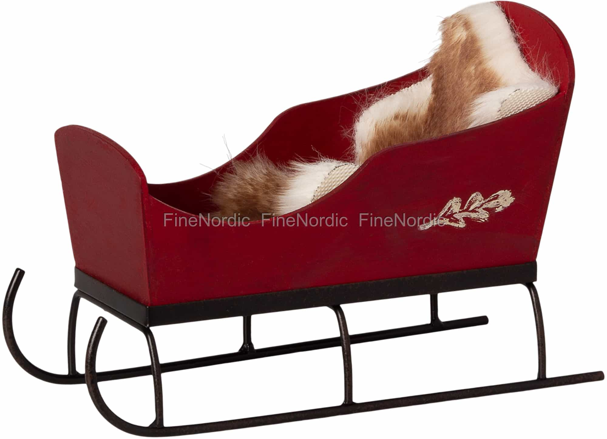 Sleigh перевод. Сани Maileg. Красные сани. Sleigh. HX Sleigh.