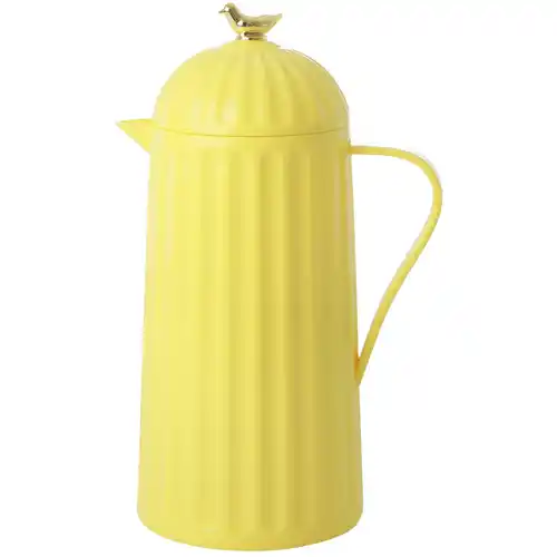 https://images.finenordic.com/image/61620-medium-1640705846/rice-thermos-yellow-gold-bird-on-lid-1-liter.webp