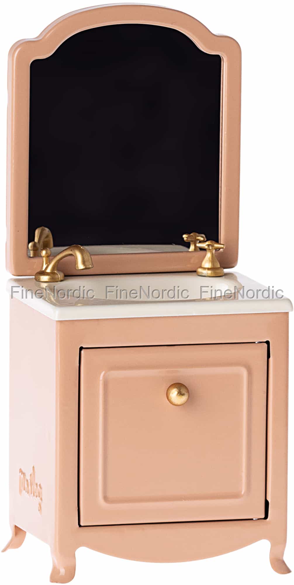 Sink dresser for mice Powder