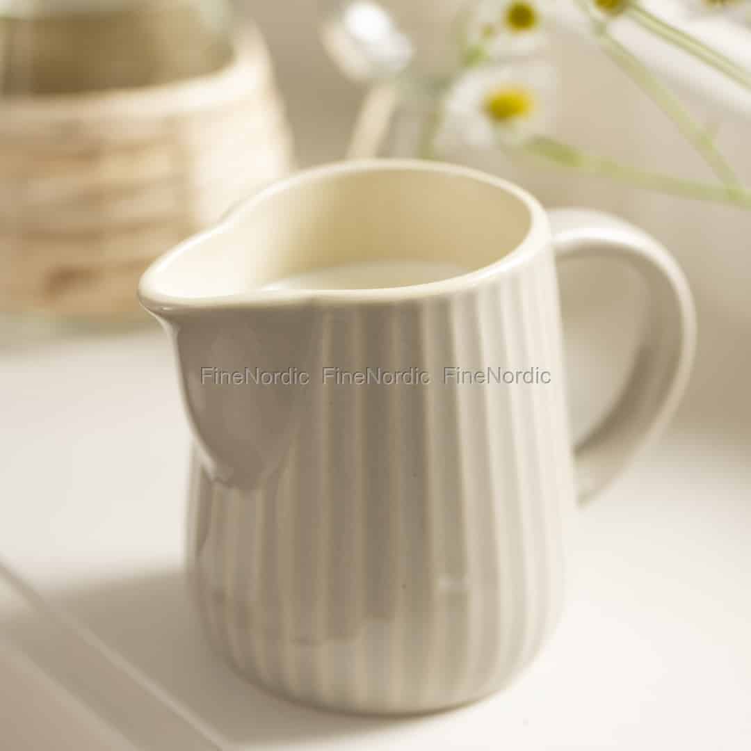 Pot à Lait En Céramique IB Laursen Mynte - Blanc Pur - 200 Ml - Pour Café & Thé - Design Scandinave