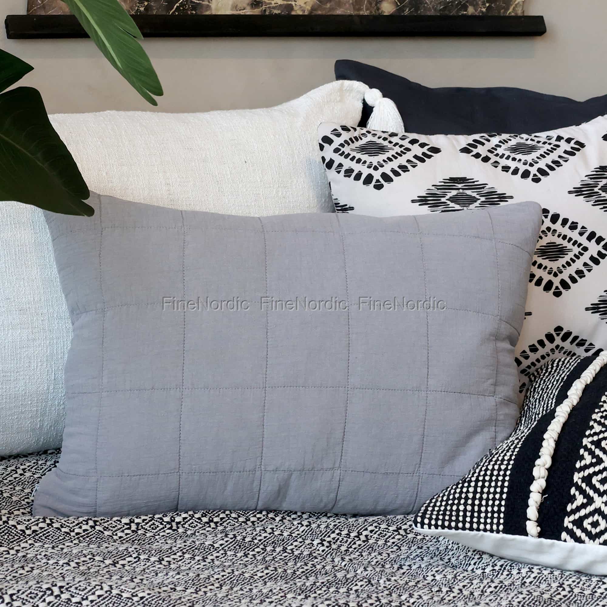 chic-antique-aix-vintage-