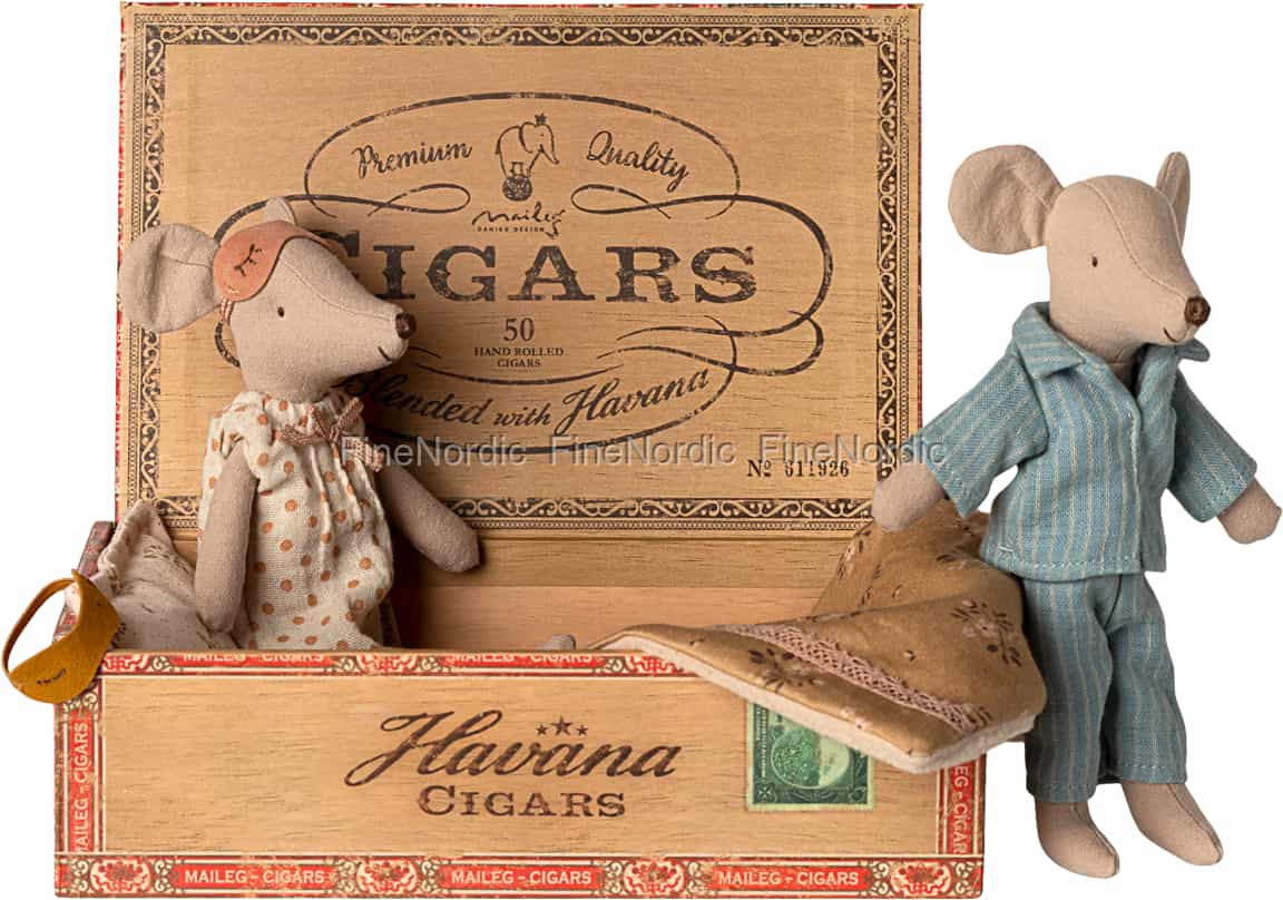 Mum and dad mice in cigarbox